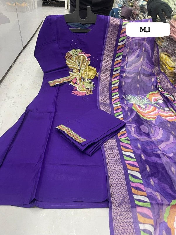 ALINE  KURTI  WITH PANT & UNIQUE  DIGITAL  DUPATTA